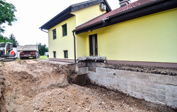 Cost of Concrete Settlement Repair in New Braunfels